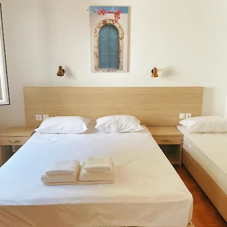 Aparthotel Elpiniki Troulos