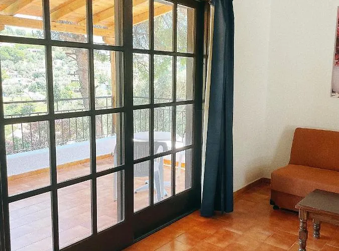 Elpiniki Appart hôtel 2*