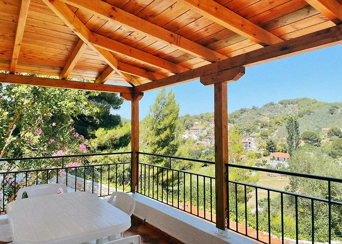 Elpiniki شقة فندقية