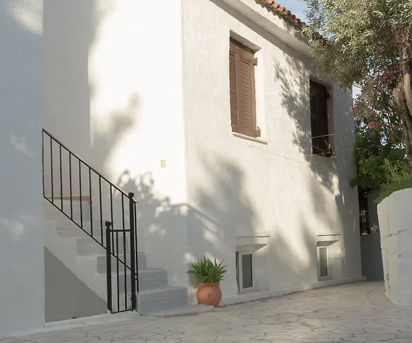 Elpiniki شقة فندقية