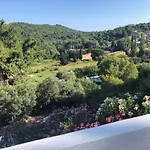 Elpiniki Appart hôtel