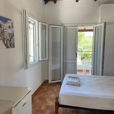 Elpiniki Appart hôtel Troulos