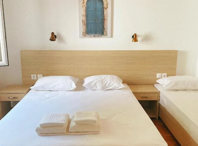 Aparthotel Elpiniki Troulos