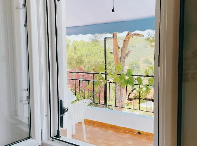 Elpiniki Aparthotel Troulos